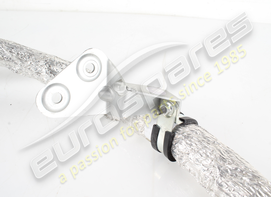 manguera de retorno de agua delantera usada ferrari. número de pieza 331902 (4)