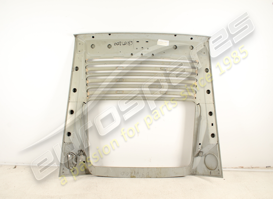 nuevo panel de tapa del motor ferrari. número de parte 63107200 (2)