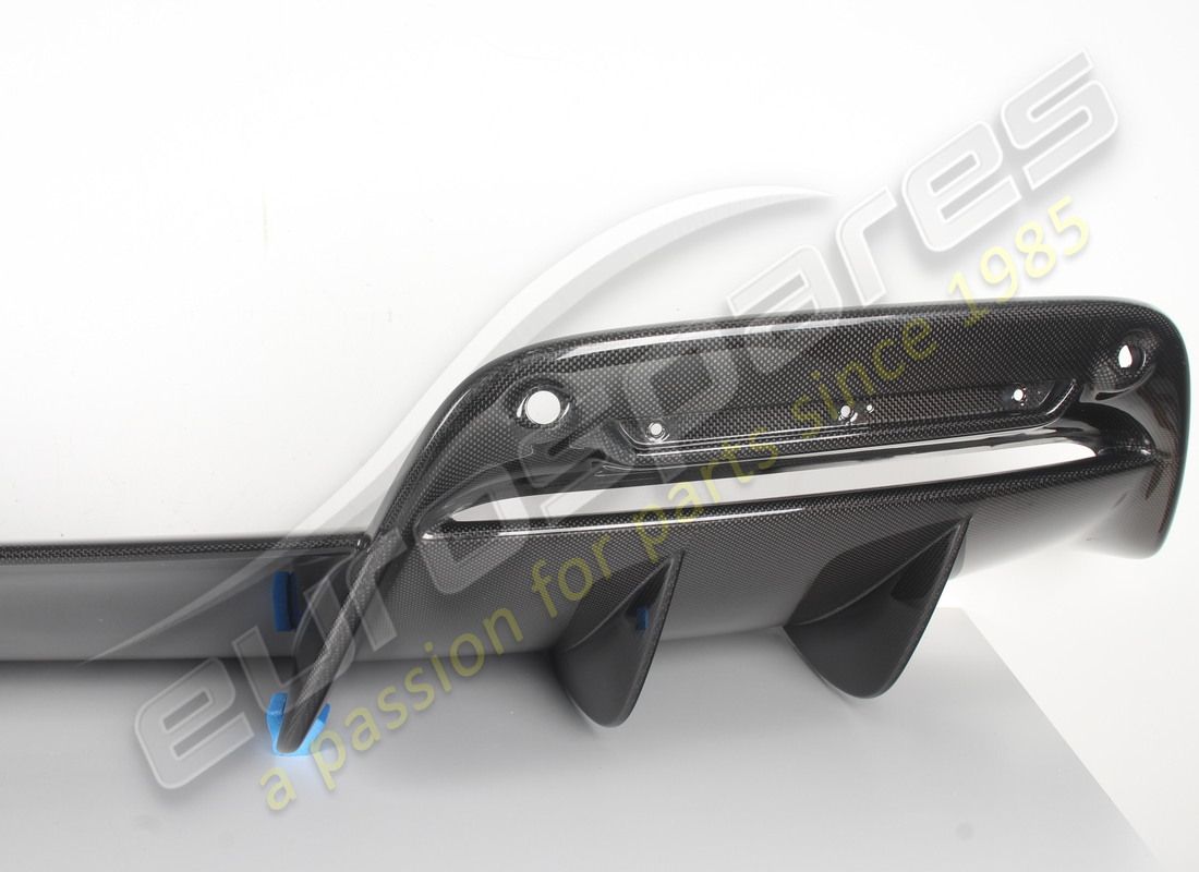 nuevo difusor trasero de carbono ferrari. número de parte 887758 (9)