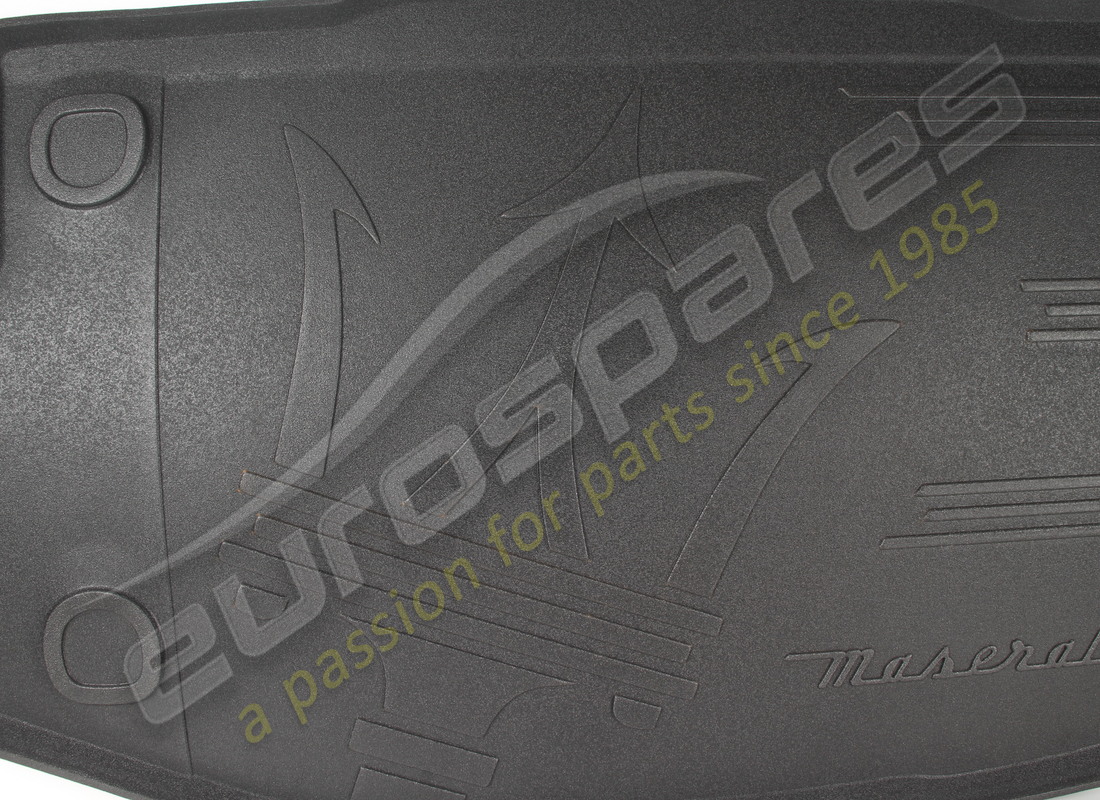 nuevo maserati nuevo alfombra completa para compartimento de equipaje. número de pieza 940001311 (2)