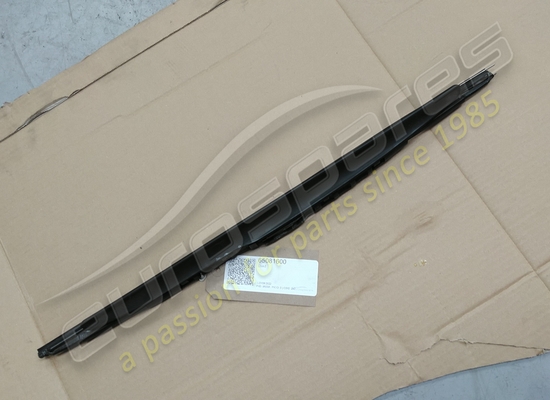 usado ferrari cepillo limpiaparabrisas derecho número de pieza 65081600