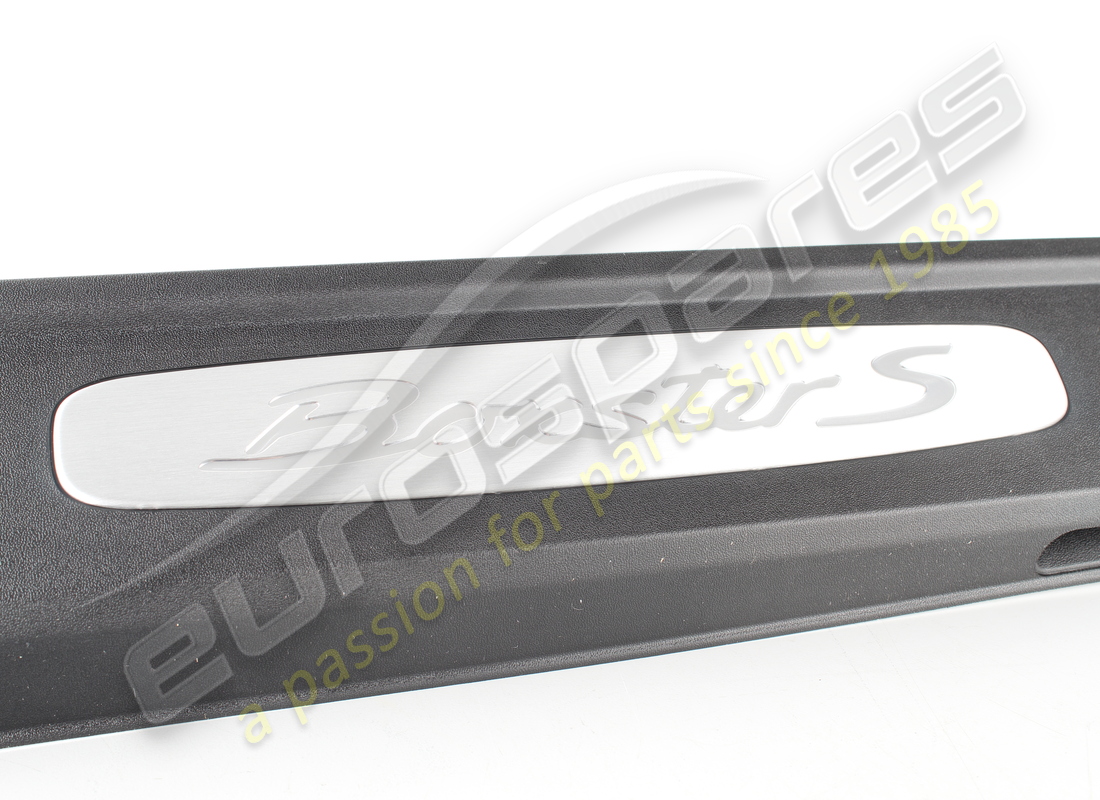 NUEVA PLACA DE ESTRIBO NEGRA PORSCHE. NÚMERO DE PIEZA 981504467211E0 (3) nueva placa de estribo negra porsche. número de pieza 981504467211e0 (3)