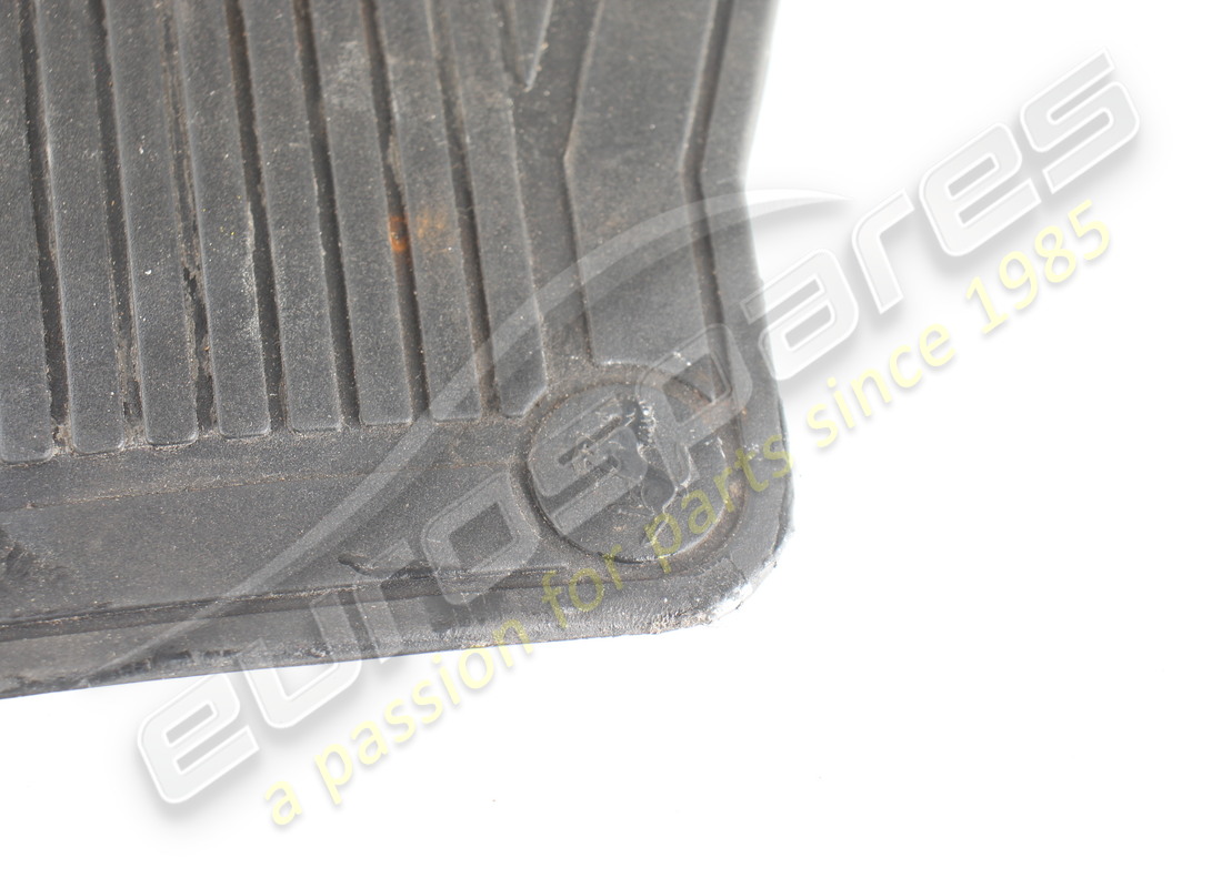 usado ferrari losa de reposapiés lhd número de pieza 62840200 (2)