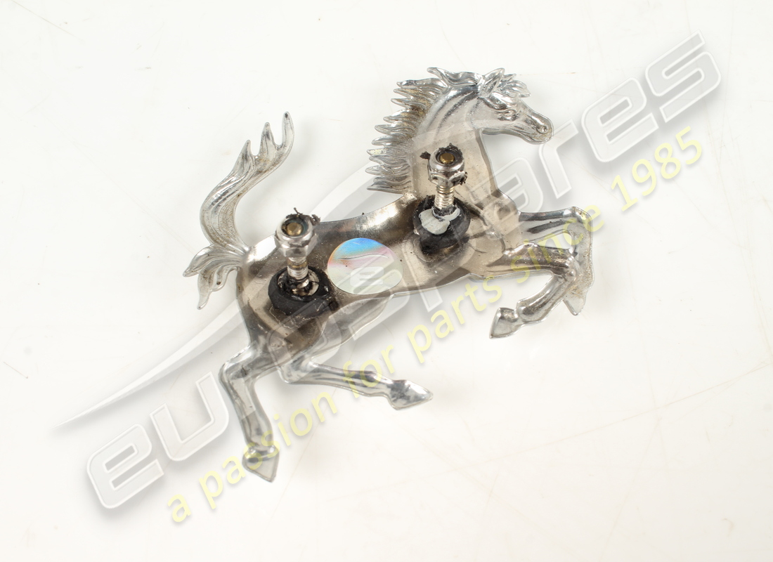 emblema de caballo trasero ferrari usado. número de parte 63233900 (2)