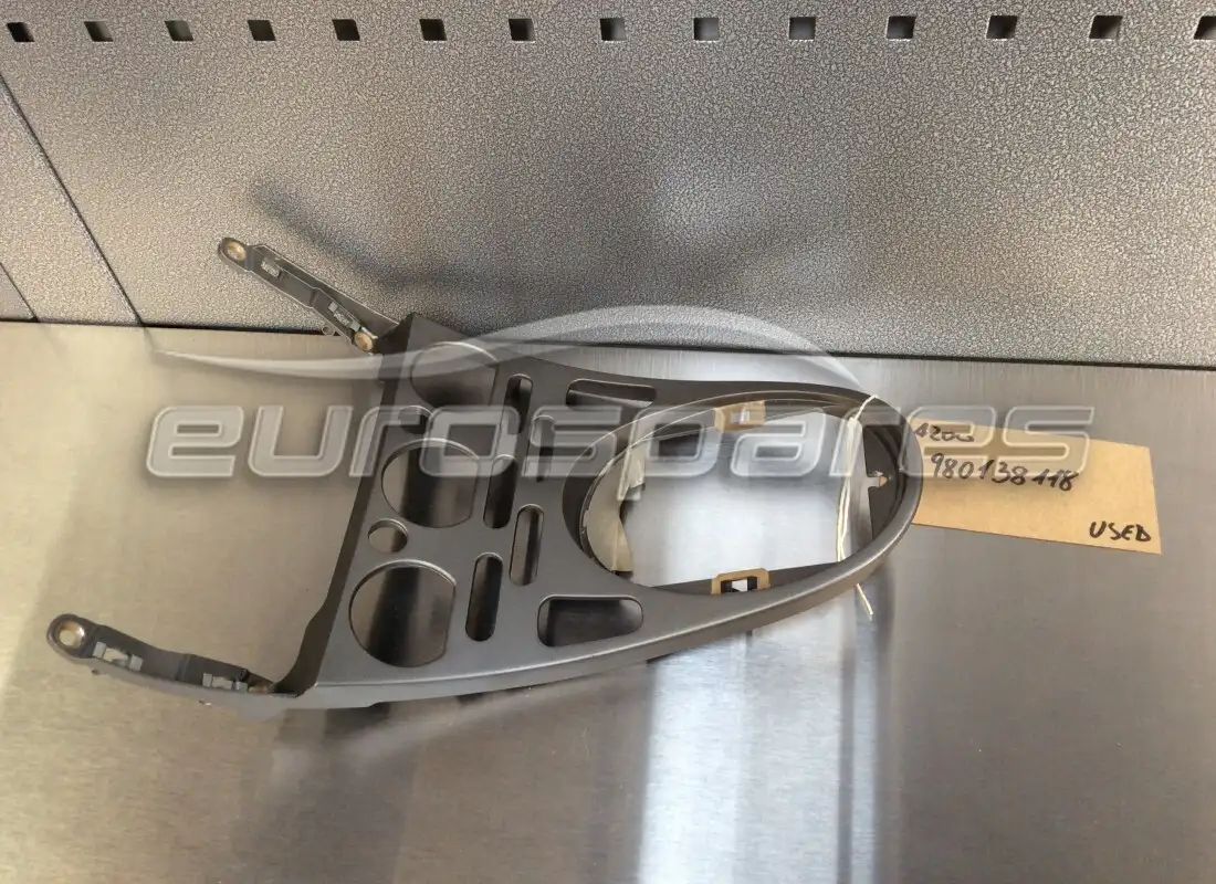USADO Maserati F1 PLACA DE MOLDURA DE CONTROL GRIS. NÚMERO DE PIEZA 980138118 (1)