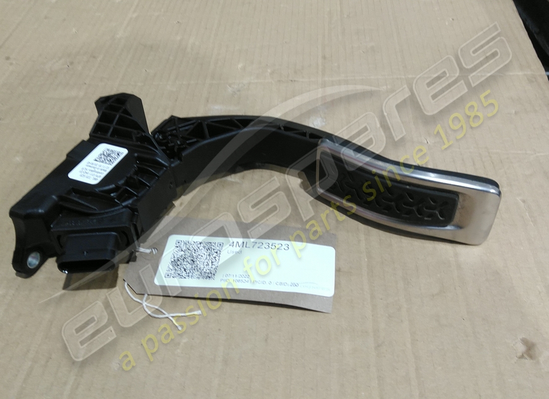 MÓDULO DE PEDAL Lamborghini USADO. NÚMERO DE PARTE 4ML723523 (1)