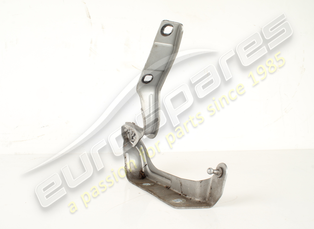 bisagra de tapa delantera sh maserati usada. número de pieza 670001873 (3)