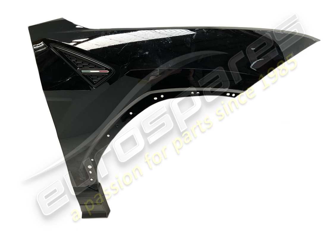 GUARDABARROS DELANTERO DERECHO Lamborghini USADO. NÚMERO DE PARTE 4ML821106A (1)