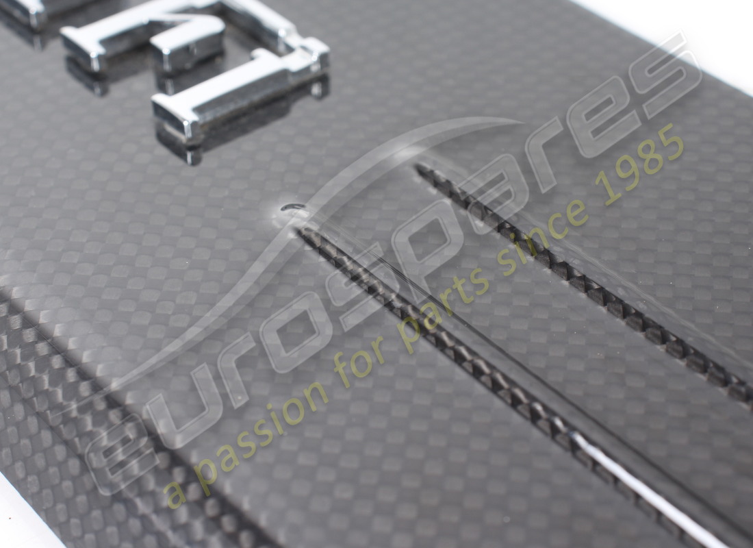 PLACA DE ROCKET DERECHA FERRARI USADA. NÚMERO DE PARTE 86873500 (4) placa de rocket derecha ferrari usada. número de parte 86873500 (4)