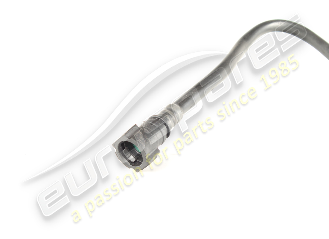 TUBO CONECTOR Ferrari USADO. NÚMERO DE PARTE 262205 (1)