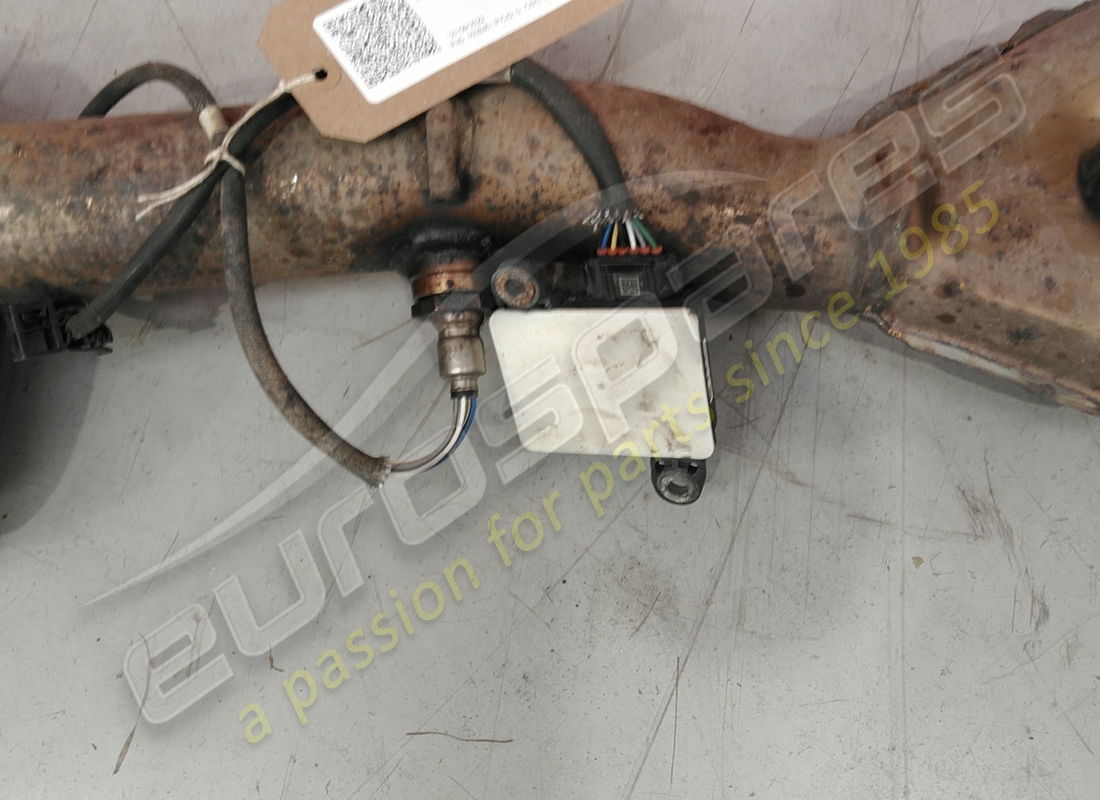caja central de escape y sensores eurospares usados. número de parte eap1374258 (2)