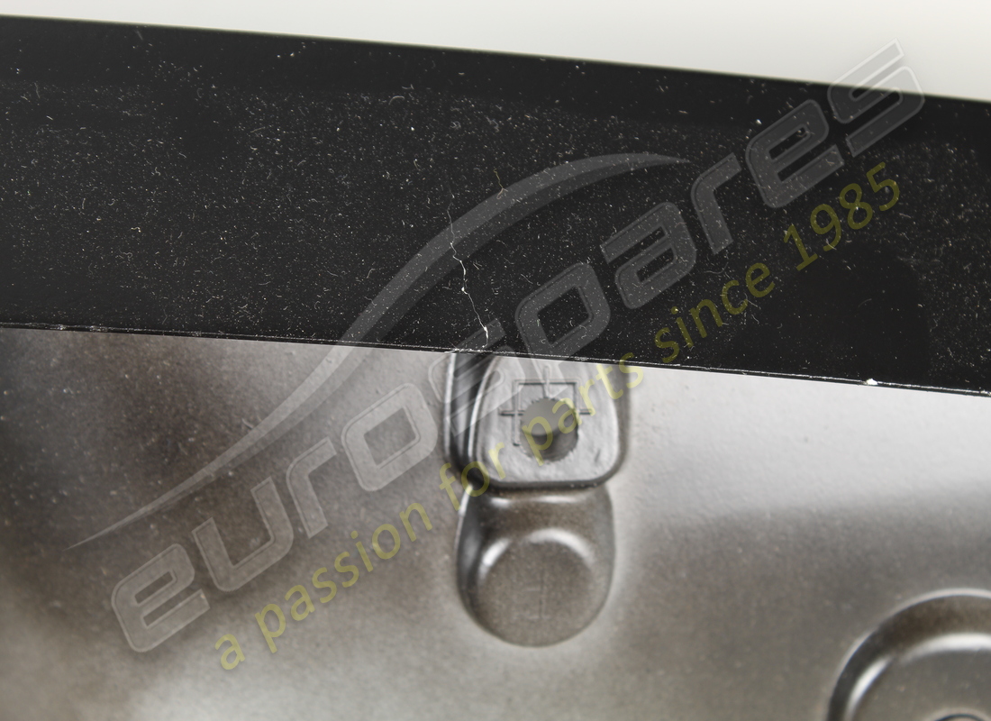 NUEVO (OTRO) FERRARI DIFUSOR TRASERO NEGRO. NÚMERO DE PARTE 69140500 (9) nuevo (otro) ferrari difusor trasero negro. número de parte 69140500 (9)