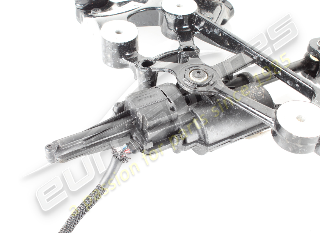 USADO FERRARI F171 - CINEMATISMO COMPLETO ALA S. NÚMERO DE PIEZA 793805 (4) usado ferrari f171 - cinematismo completo ala s. número de pieza 793805 (4)