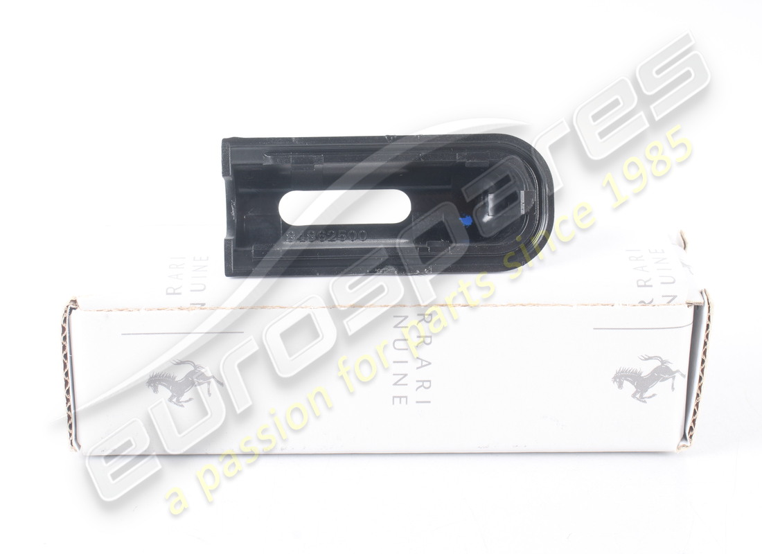 nueva placa ferrari. número de parte 84862500 (1)