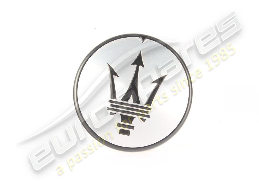TAPA DE LLANTA USADA Maserati. NÚMERO DE PIEZA 670194470 (1)