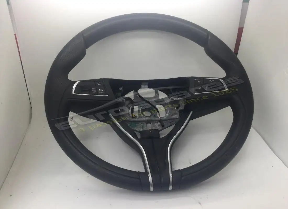 volante maserati usado negro. número de parte 670089775 (1)