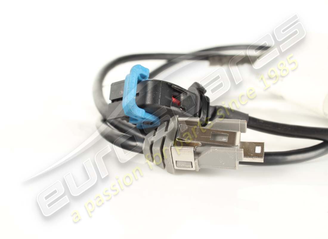 cable usb-nit-rhr usado ferrari. número de pieza 281971 (2)