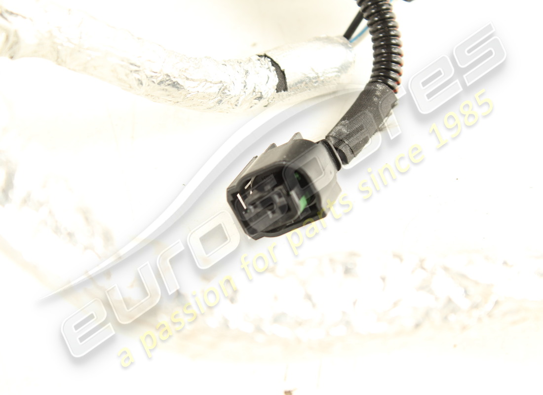 cable de parachoques trasero ferrari usado. número de parte 916625 (3)