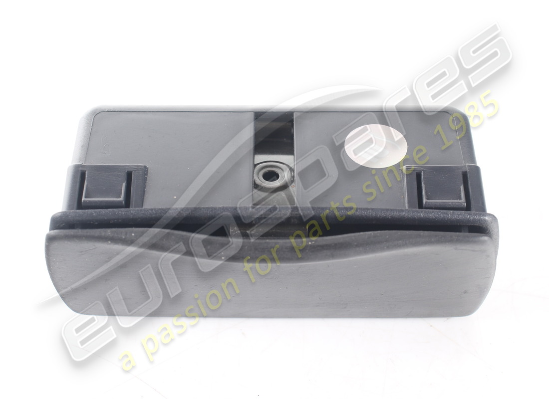 CENICERO TRASERO MASERATI USADO. NÚMERO DE PARTE 388300601 (2) cenicero trasero maserati usado. número de parte 388300601 (2)