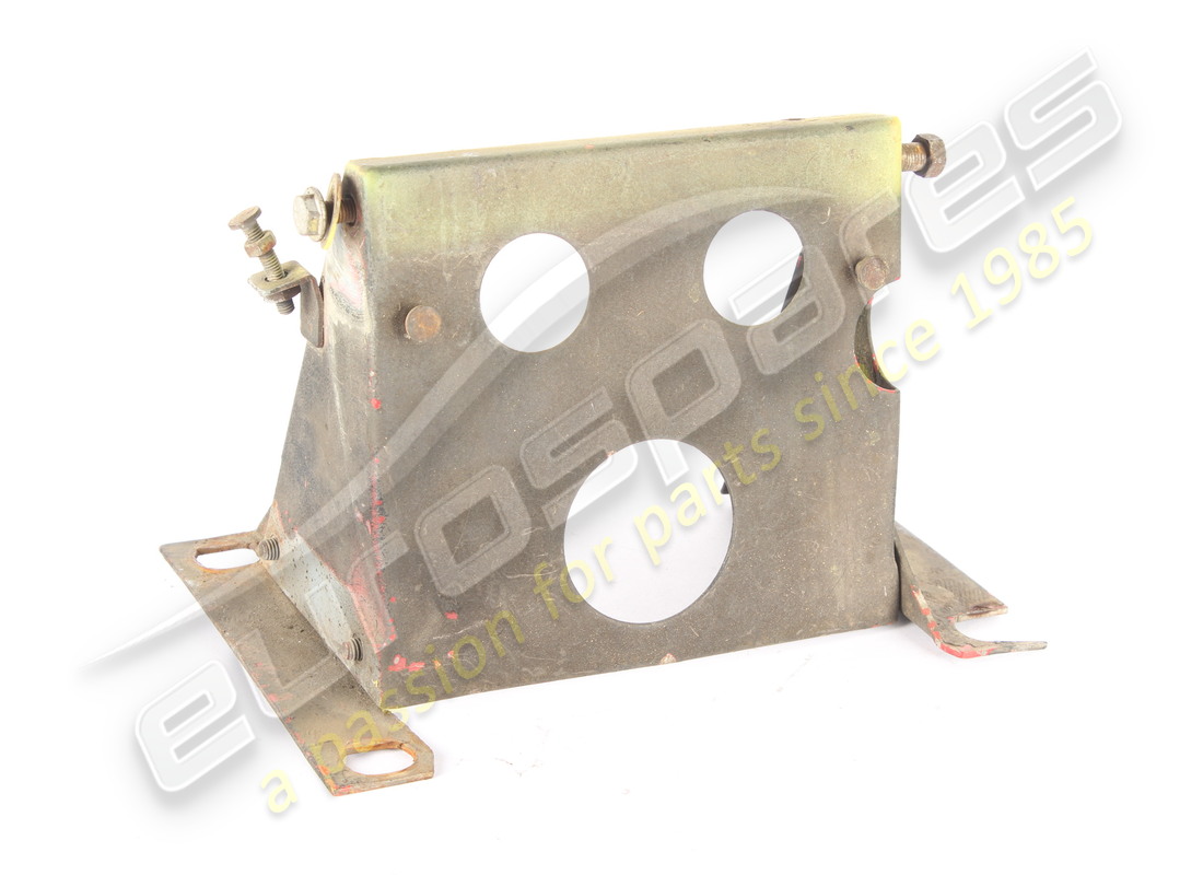 SOPORTE DE MOTOR DE FARO DERECHO Ferrari USADO. NÚMERO DE PARTE 60648000 (1)