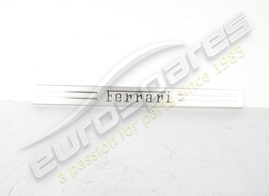 nuevo plato de protección del derecho ferrari. número de parte 86786100 (1)