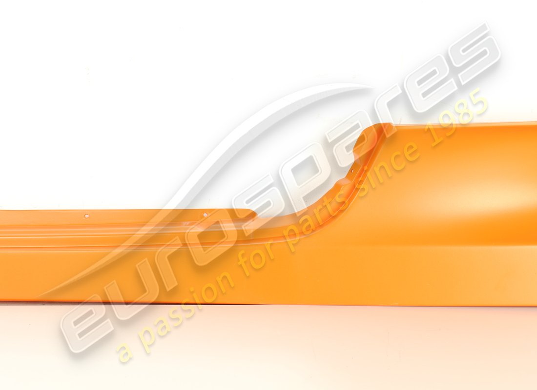 NUEVA CUBIERTA DE PUERTA INFERIOR IZQUIERDA EUROSPARES. NÚMERO DE PIEZA 67361110 (3) nueva cubierta de puerta inferior izquierda eurospares. número de pieza 67361110 (3)