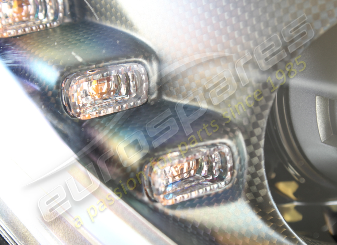 nuevo faro delantero derecho ferrari. número de parte 297800 (3)