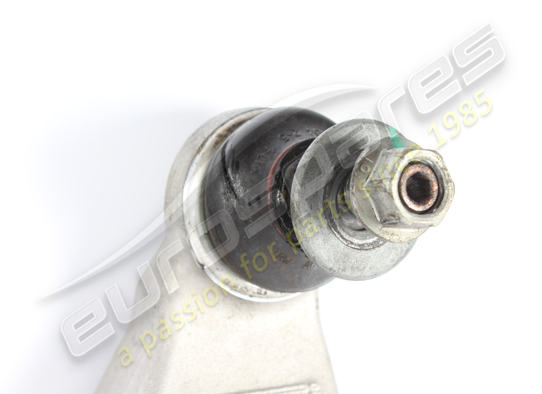brazo inferior derecho usado ferrari. número de pieza 759729 (3)