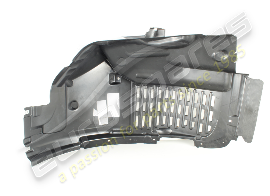 NUEVO PROTECTOR DE PASO DE RUEDA DELANTERO IZQUIERDO MASERATI. NÚMERO DE PIEZA 670182085 (2) nuevo protector de paso de rueda delantero izquierdo maserati. número de pieza 670182085 (2)