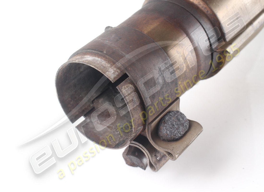 EXTENSIÓN TRASERA DERECHA FERRARI USADA. NÚMERO DE PARTE 325601 (6) extensión trasera derecha ferrari usada. número de parte 325601 (6)