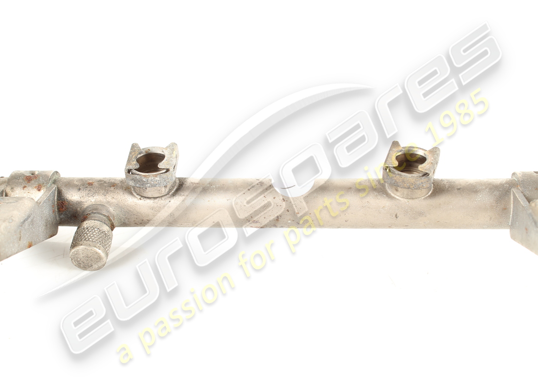 tubo de combustible derecho usado maserati. número de pieza 585060002 (2)