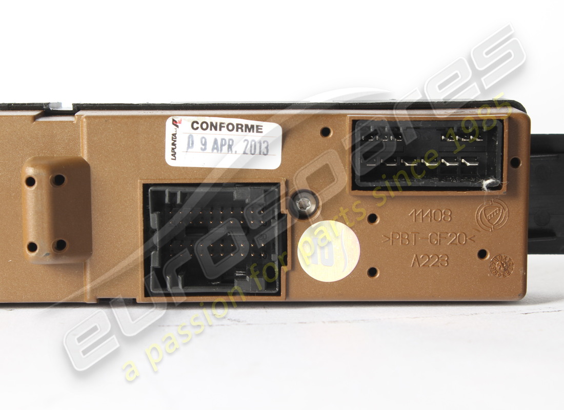 ecu del nodo de la puerta del lado del pasajero ferrari usada. número de parte 273413 (2)