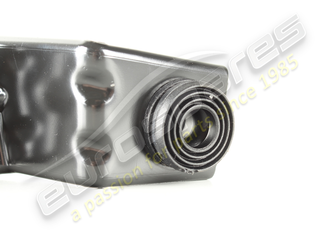 NUEVO MASERATI CORCHETE IZQUIERDO. NÚMERO DE PIEZA 675001572 (2) nuevo maserati corchete izquierdo. número de pieza 675001572 (2)