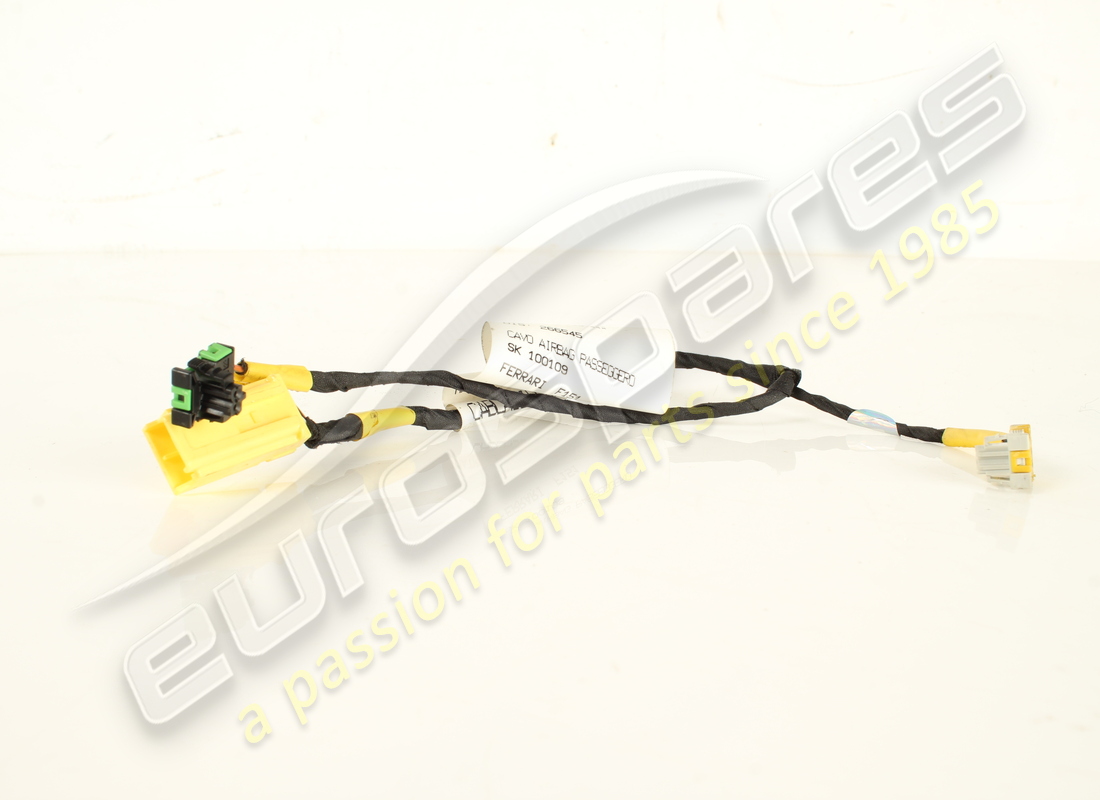 CABLE DE AIRBAG DEL PASAJERO Ferrari USADO. NÚMERO DE PARTE 266545 (1)