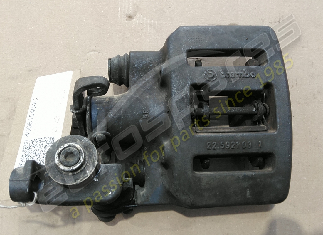 PINZA DE FRENO DE MANO DERECHA Lamborghini USADA. NÚMERO DE PARTE 400615404C (1)