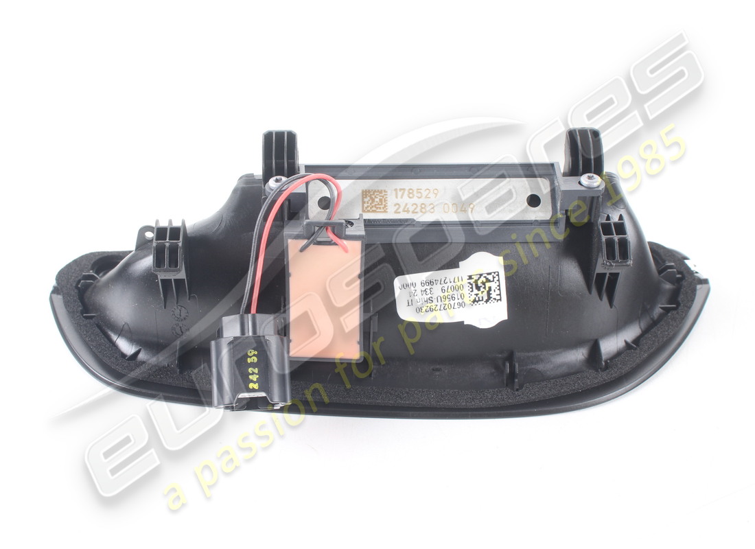 nuevo maserati imprimador de manija delantera izquierda. número de pieza 670272923 (4)