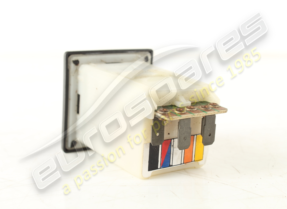 interruptor de tapa de combustible ferrari usado. número de parte 2578089410 (4)