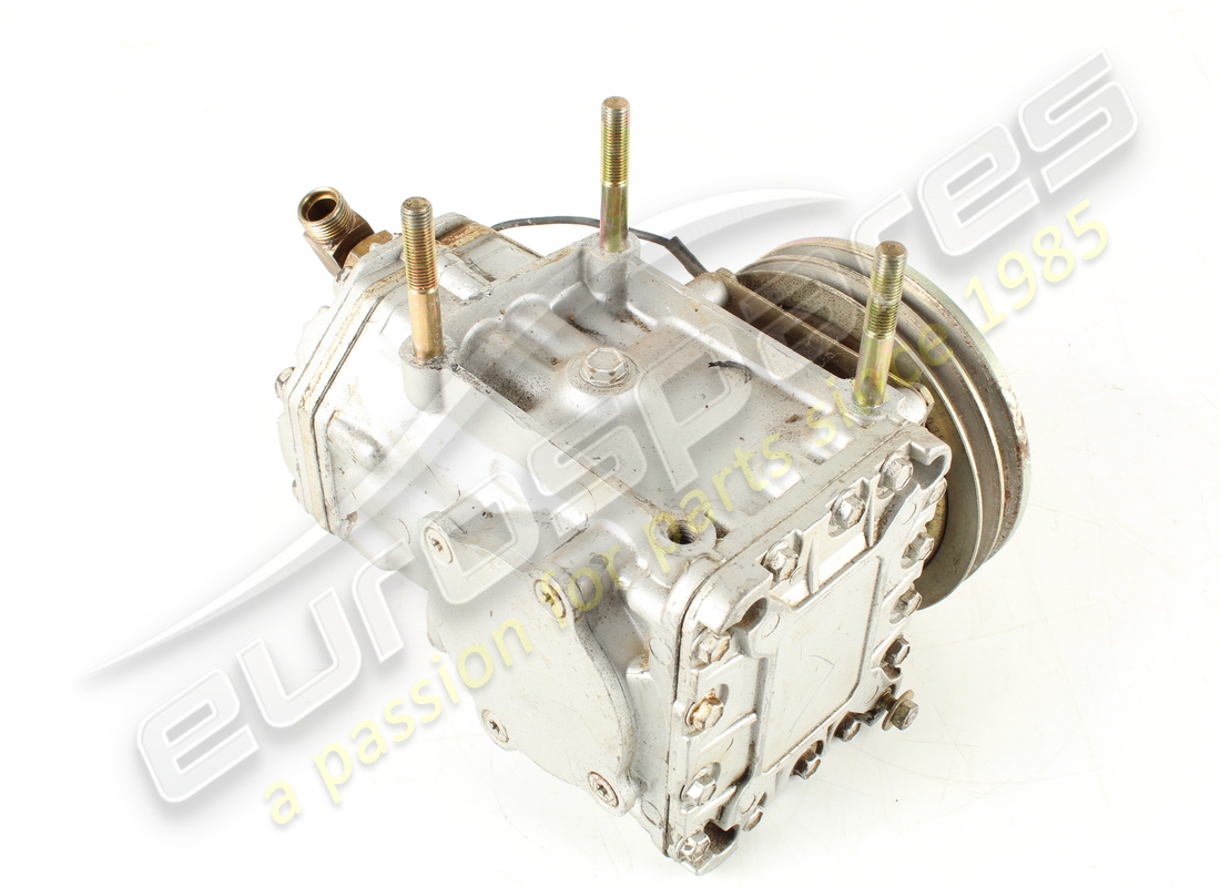 compresor de aire acondicionado usado ferrari (tipo roscado). número de pieza 111222 (4)