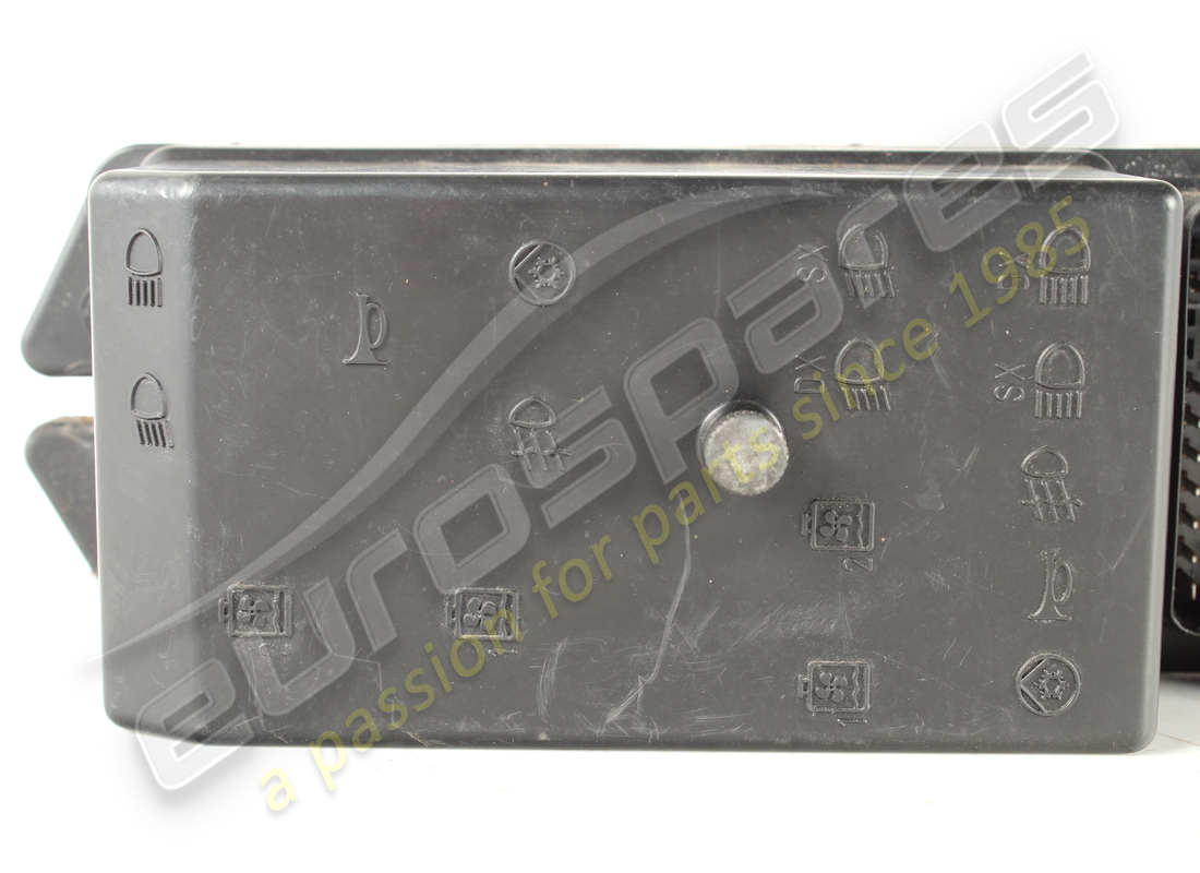 ecu de motor derecho usada maserati 8248. número de pieza 373330178 (5)