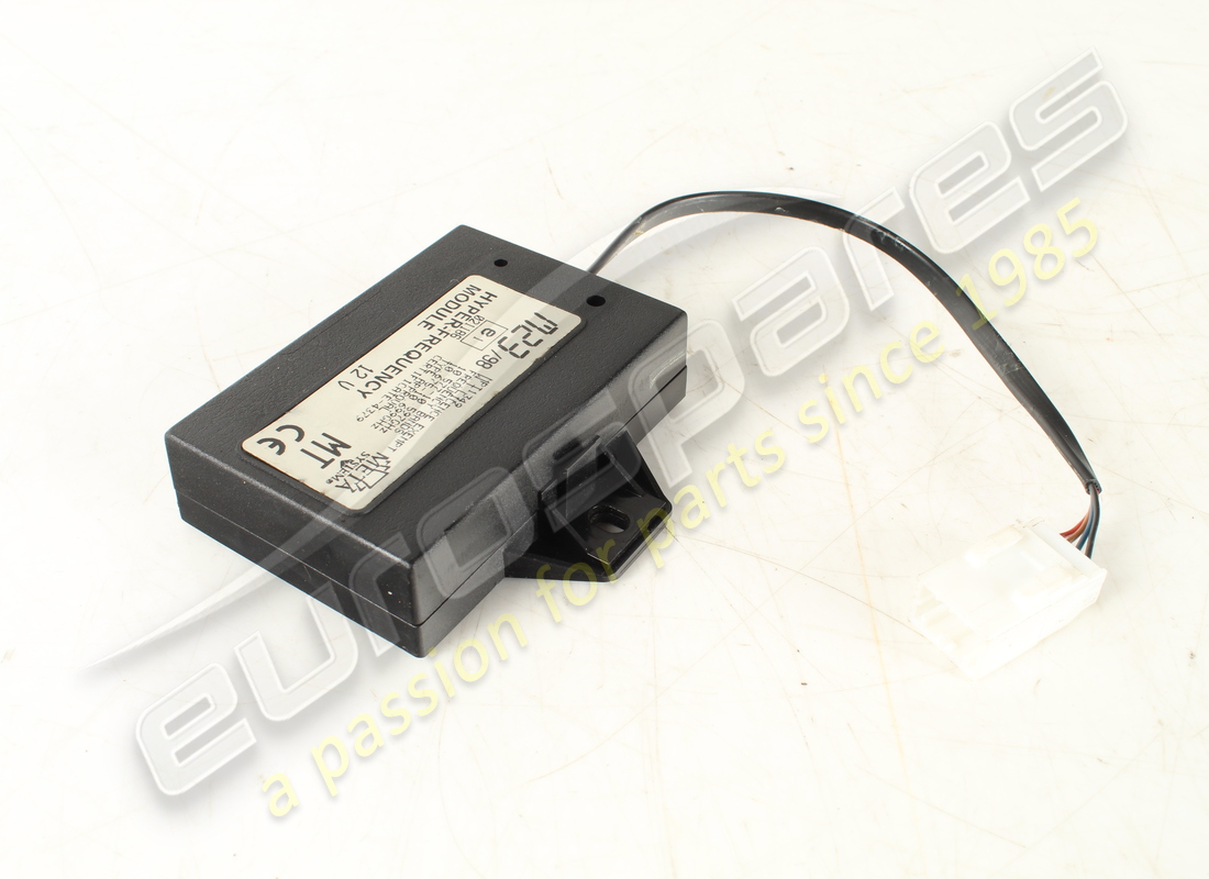 SENSOR Maserati USADO. NÚMERO DE PARTE 383300246 (1)