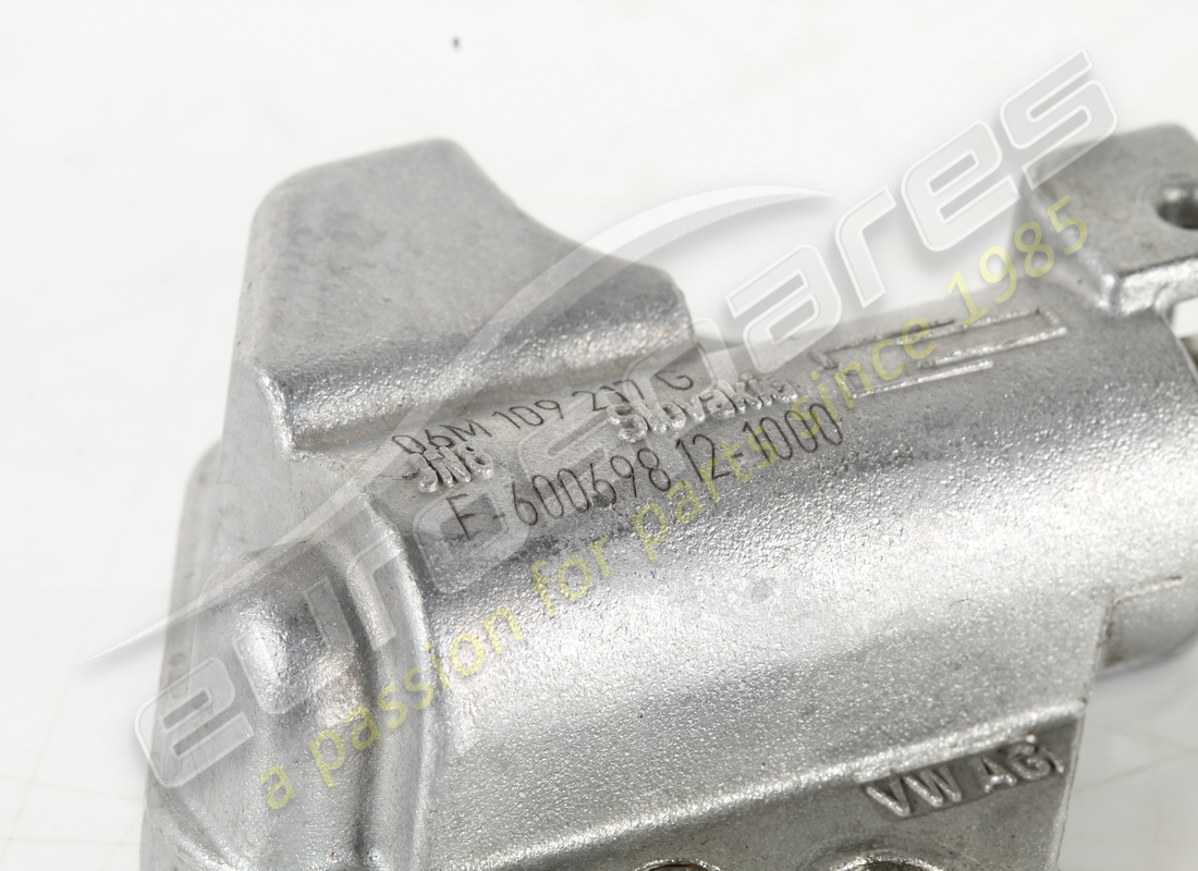 TENSOR DE CADENA USADO Lamborghini. NÚMERO DE PIEZA 06M109217G (1)