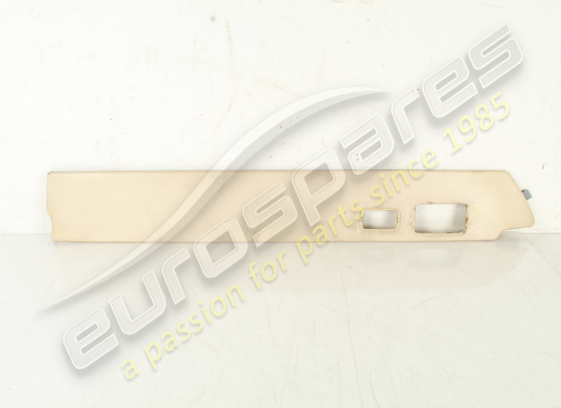 USADO Ferrari PANEL DERECHO RHD. NÚMERO DE PIEZA 61926700 (1)