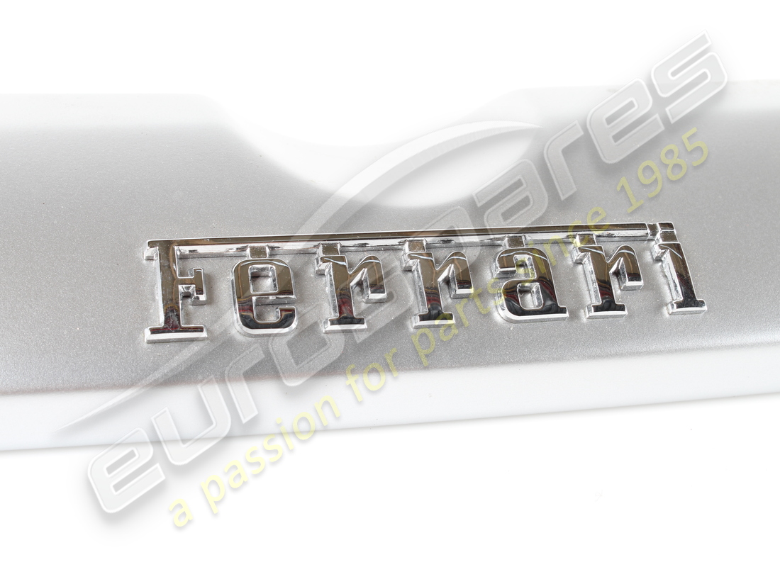 inserto central usado ferrari. número de pieza 86461100 (2)