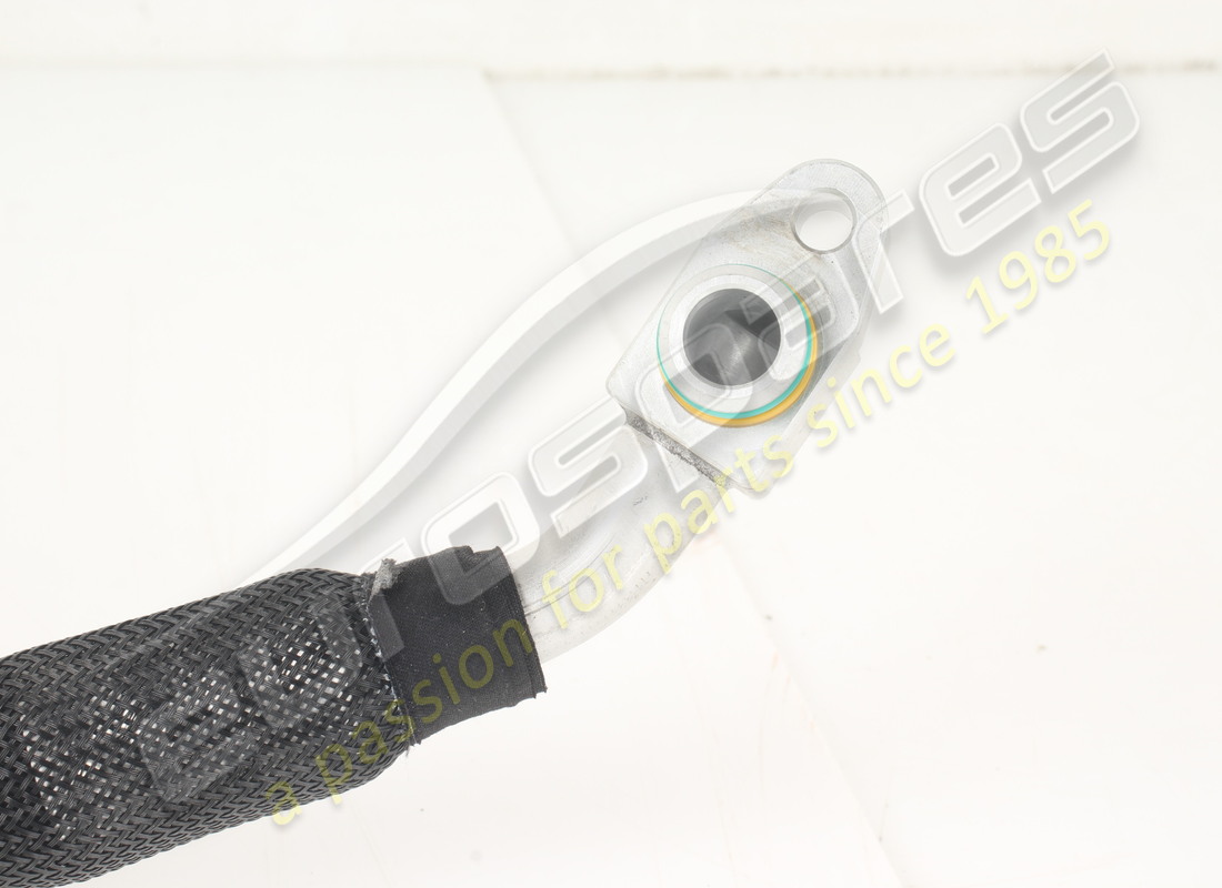 USADO FERRARI TUBO DE RETORNO DE FREÓN DESDE ABAJO. NÚMERO DE PIEZA 917463 (2) usado ferrari tubo de retorno de freón desde abajo. número de pieza 917463 (2)