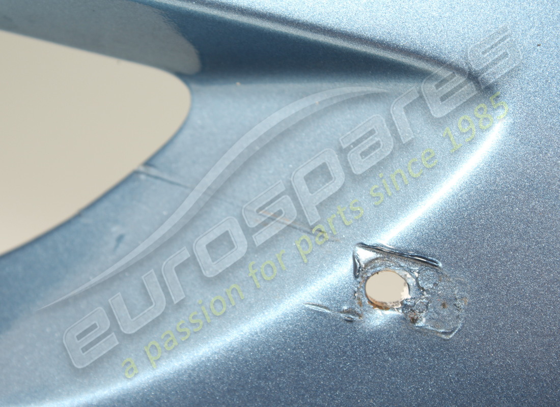 conjunto del panel aston martin dañado, guardabarros delantero, derecho número de pieza 4g43160051 (2)