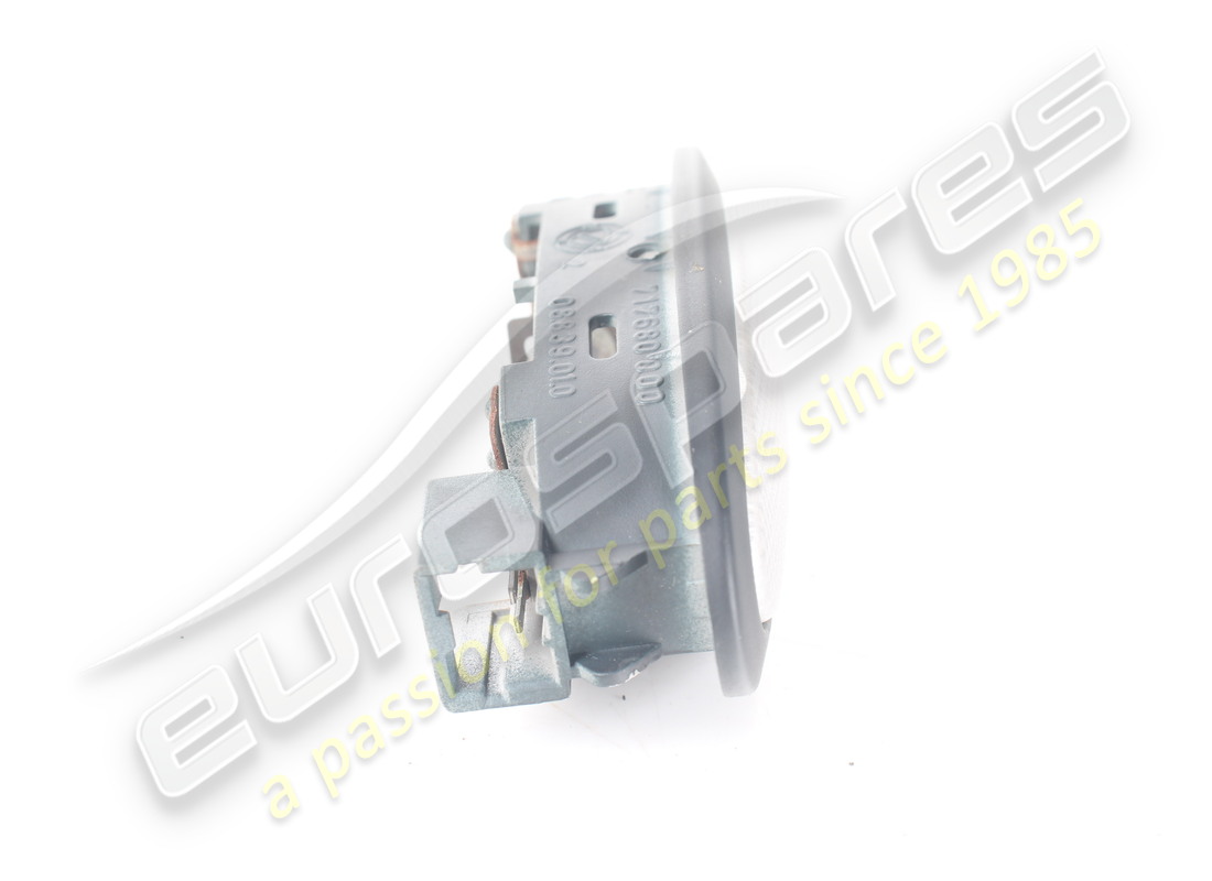 LUZ INTERIOR TRASERA USADA MASERATI. NÚMERO DE PIEZA 383100125 (5) luz interior trasera usada maserati. número de pieza 383100125 (5)