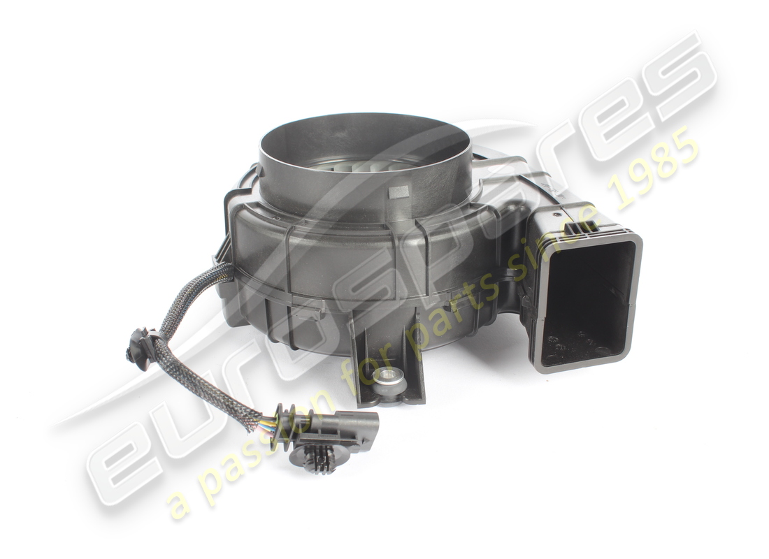 ventilador usado maserati. número de pieza 670156431 (2)