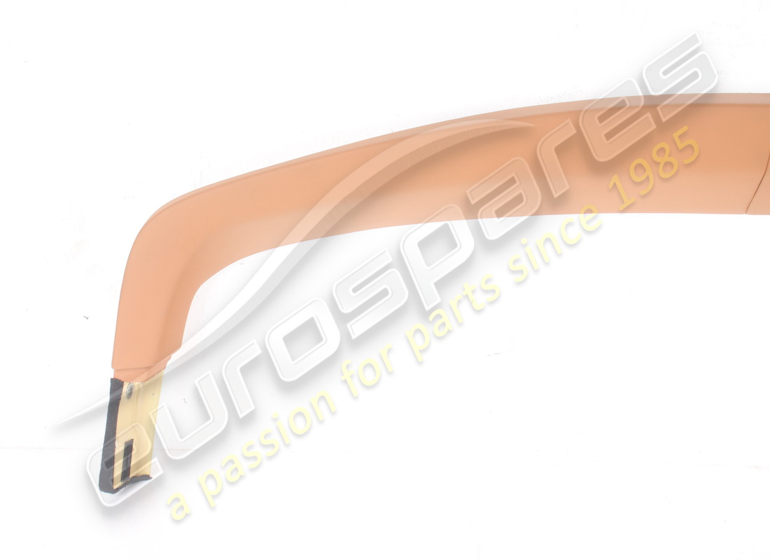 embellecedor superior del porton trasero ferrari usado. número de parte 799000 (2)