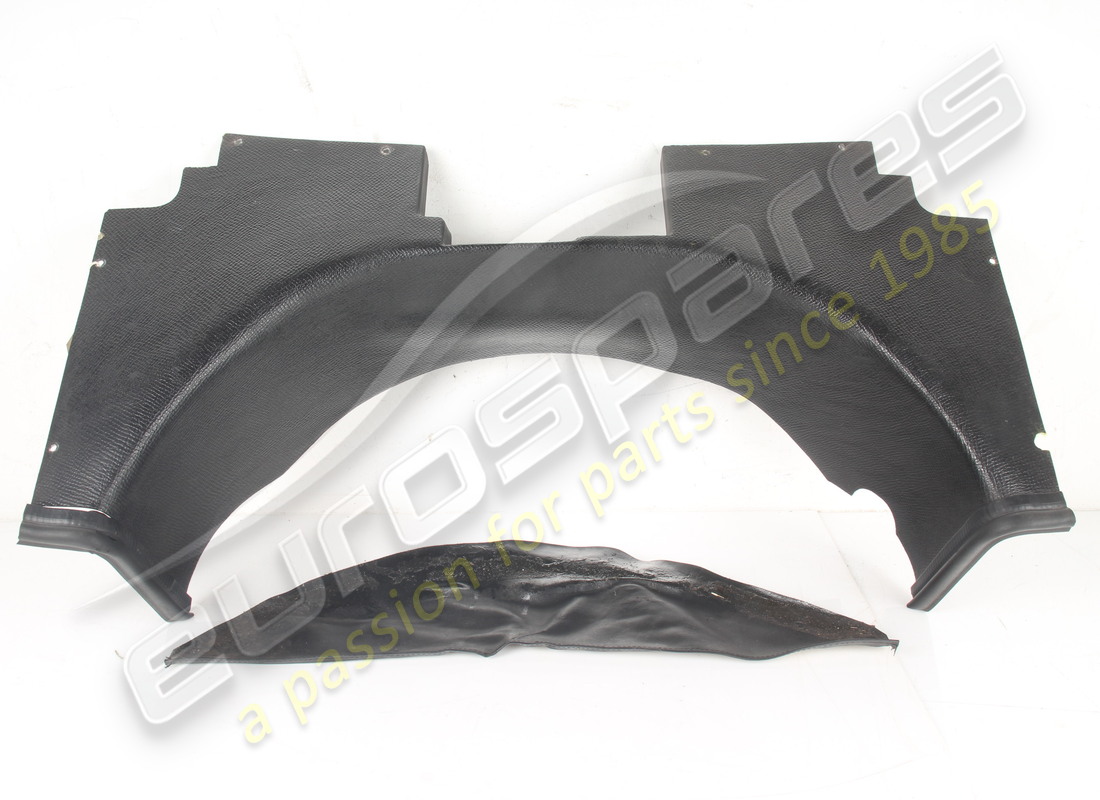 CUBIERTA DE MAMPARO USADA Ferrari, RHD CON ABS. NÚMERO DE PIEZA 62548900 (1) CUBIERTA DE MAMPARO USADA Ferrari, RHD CON ABS. NÚMERO DE PIEZA 62548900 (1)