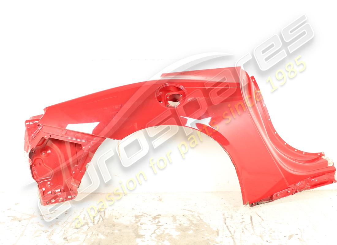 PANEL LATERAL DERECHO COMPLETO Ferrari USADO. NÚMERO DE PARTE 88735811 (1)